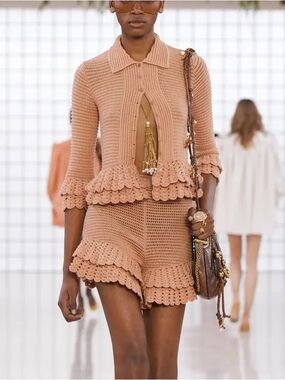 ✨ CHLOE spring summer 2025 runway fitted ruffled crochet knit cardigan $1850